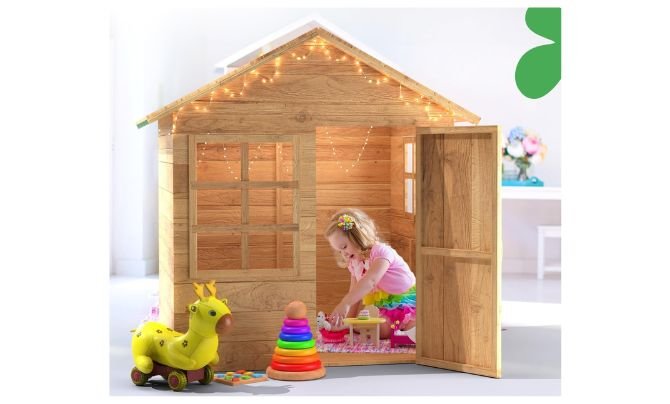 Discovering the Big Game Hunters Wooden Playhouse 2